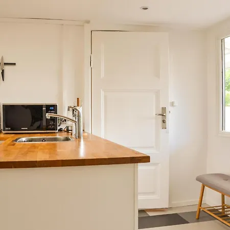 2 Bedroom Amazing In Dom wakacyjny